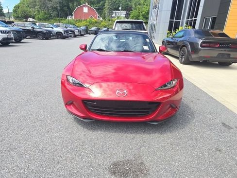 Used 2016 MAZDA MX-5 Miata Grand Touring RWD image 2