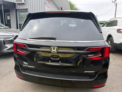 Used 2024 Honda Odyssey Sport image 7