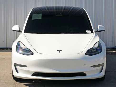Used 2022 Tesla Model 3 image 50