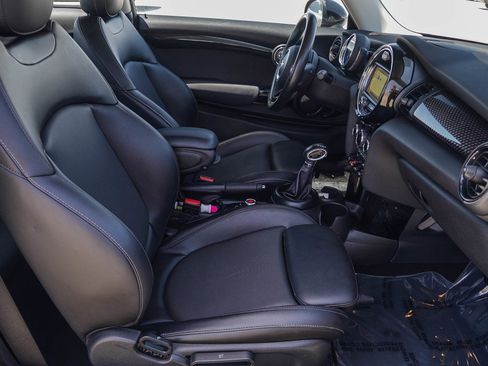 Used 2018 MINI Cooper S FWD image 19