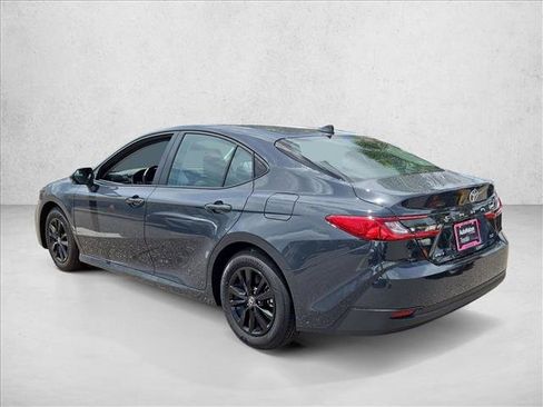 Used 2026 Toyota Camry LE FWD image 8