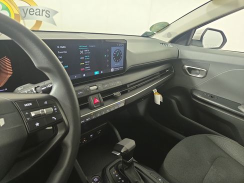 Used 2026 Kia K4 FWD image 23