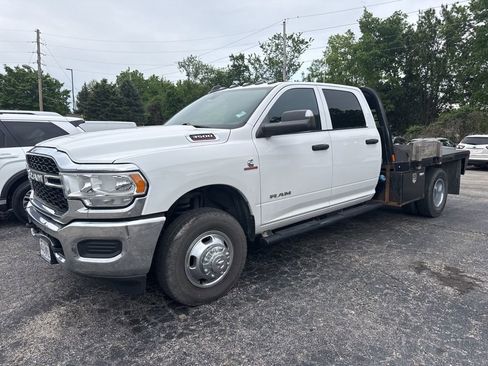 Used 2021 RAM 3500 Tradesman w/ Chrome Appearance Group AWD/4WD image 1