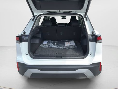 New 2026 Volkswagen Tiguan SE AWD/4WD image 12