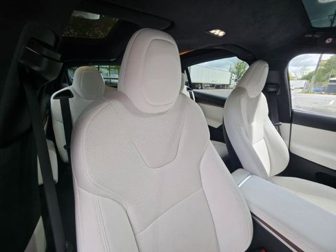 Used 2024 Tesla Model X AWD/4WD image 59