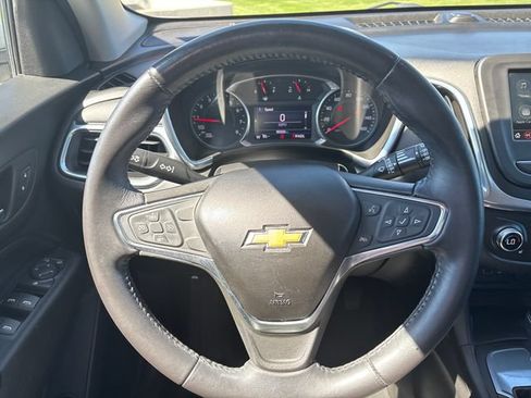 Used 2019 Chevrolet Equinox LT FWD image 15