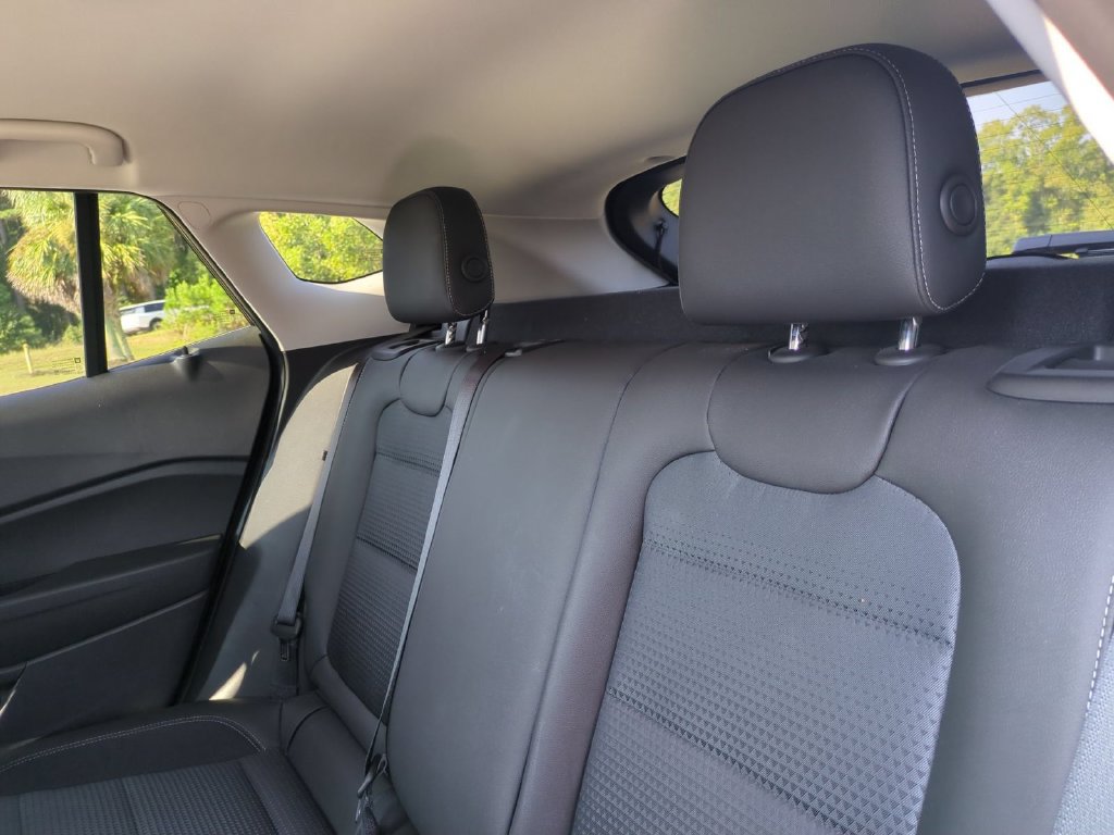 Used 2026 Chevrolet Trax LT FWD image 27