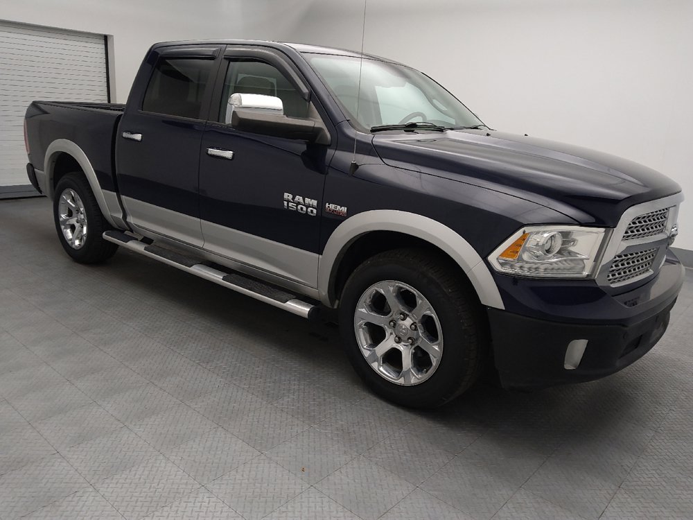 Used 2014 RAM 1500 Laramie w/ Convenience Group AWD/4WD image 11