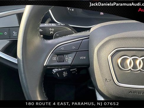 Used 2024 Audi Q3 2.0T Premium w/ Convenience Package image 18
