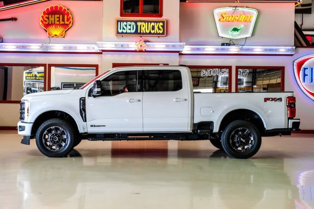 Used 2024 Ford F250 Lariat w/ Sport Appearance Package AWD/4WD image 12