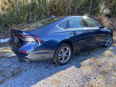 Used 2024 Honda Accord EX image 3