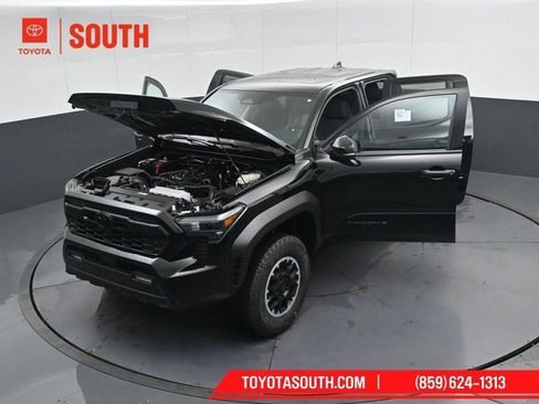 New 2026 Toyota Tacoma TRD Off-Road w/ TRD Off Road Upgrade Package AWD/4WD image 52