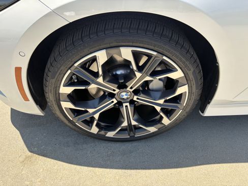 Certified 2025 BMW 330i Sedan RWD image 13