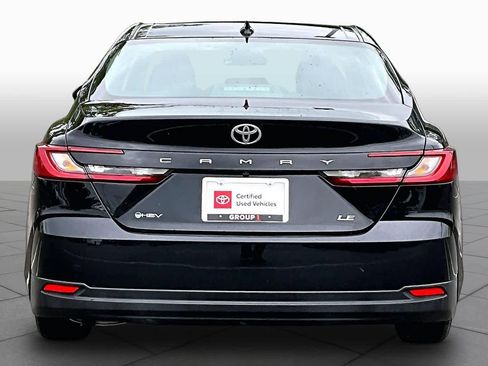 Certified 2025 Toyota Camry LE image 4