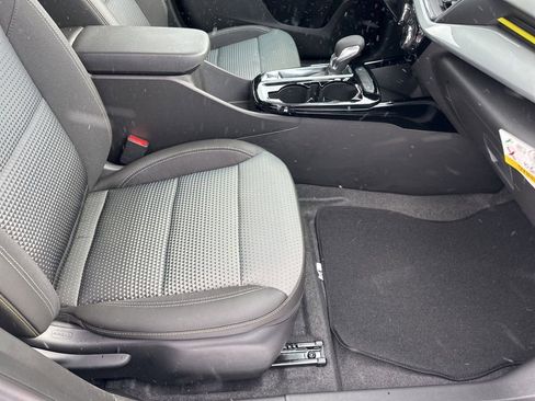 New 2026 Chevrolet Trax LT w/ Driver Confidence Package FWD image 16