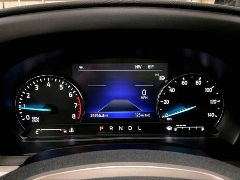 Certified 2022 Ford Explorer XLT w/ Equipment Group 202A AWD/4WD image 19