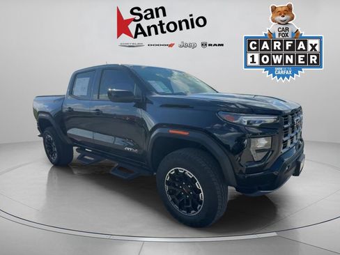 Used 2026 GMC Canyon AT4 w/ AT4 Premium Package AWD/4WD image 1