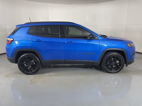 New 2026 Jeep Compass Latitude w/ Quick Order Package 29K AWD/4WD image 9