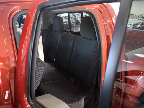 Used 2015 Nissan Frontier Desert Runner RWD image 65
