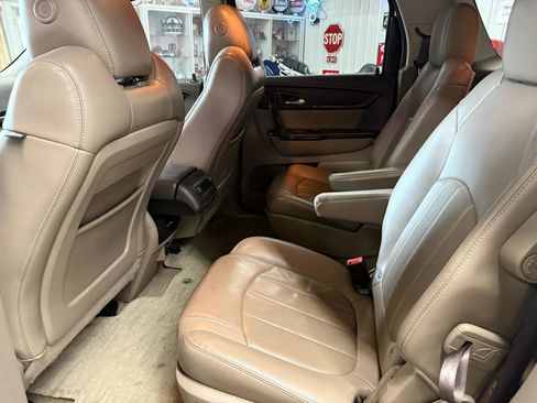 Used 2015 GMC Acadia Denali AWD/4WD image 19