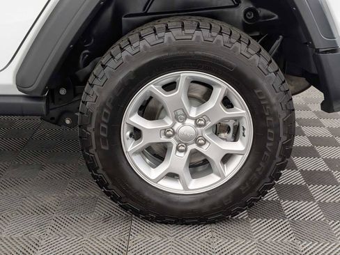 Used 2021 Jeep Wrangler Unlimited Islander image 14