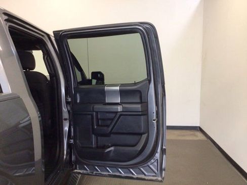 Used 2016 Ford F150 XLT w/ Equipment Group 302A Luxury image 7