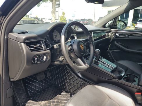 Used 2024 Porsche Macan S AWD/4WD image 18