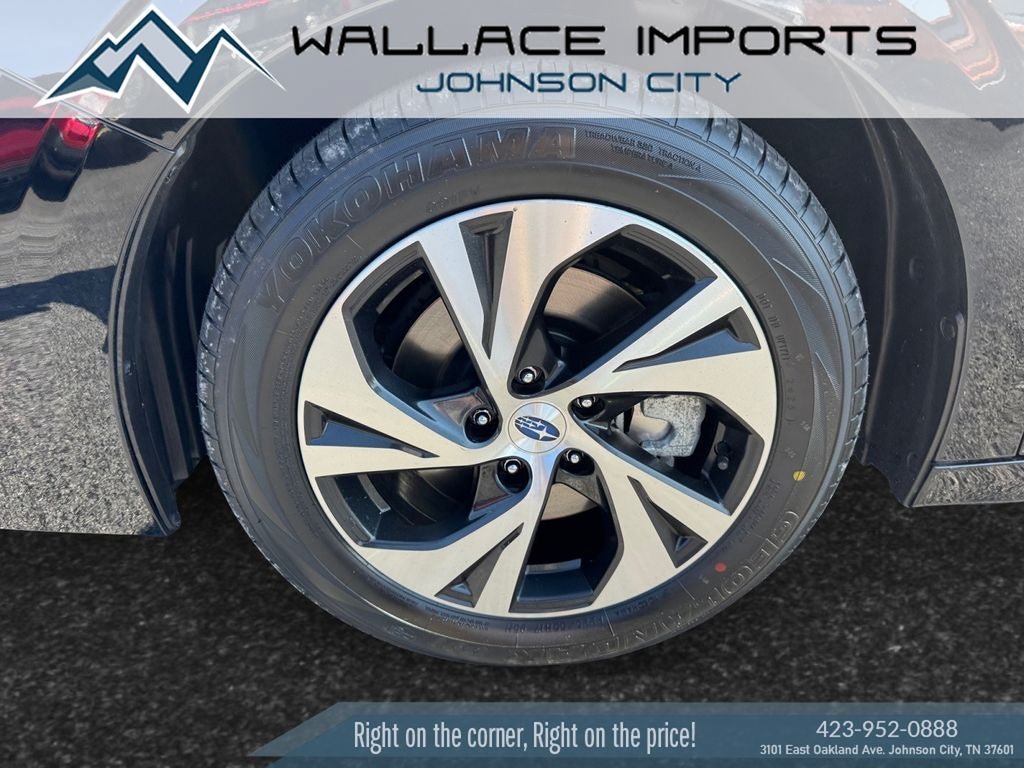 Used 2025 Subaru Legacy Premium AWD/4WD image 9