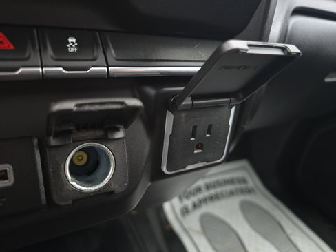 Used 2024 Chevrolet Silverado 3500 W/T image 30