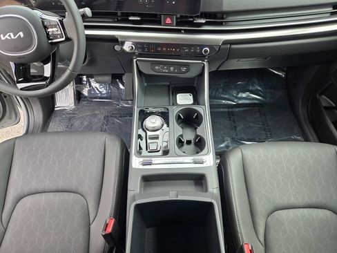 New 2026 Kia Carnival SX FWD image 20