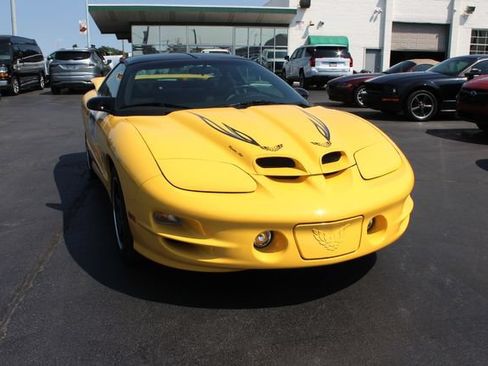Used 2002 Pontiac Firebird Trans Am RWD image 7
