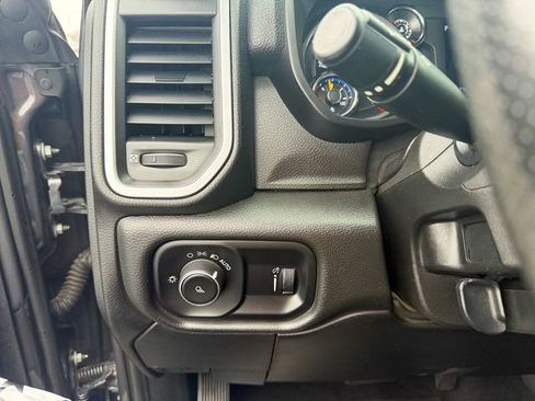 Used 2021 RAM 2500 Big Horn image 22