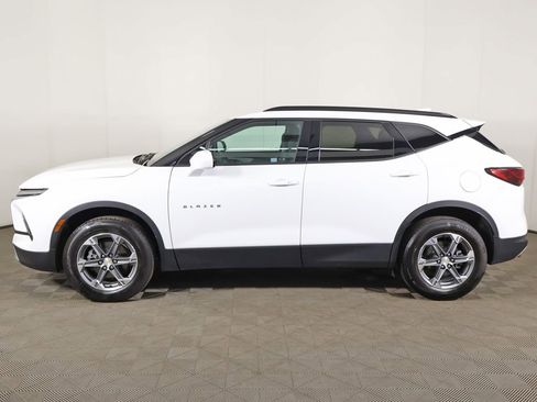 Used 2023 Chevrolet Blazer LT w/ Convenience Package FWD image 17