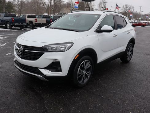 Used 2023 Buick Encore GX Select w/ Safety Package II image 30