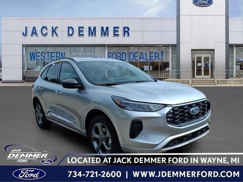 Certified 2024 Ford Escape ST-Line w/ Tech Pack #1 AWD/4WD image 1