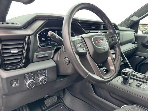 Used 2023 GMC Sierra 1500 AT4X image 14