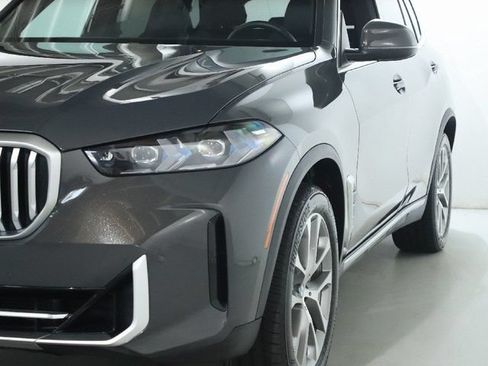 Used 2024 BMW X5 xDrive40i w/ Premium Package AWD/4WD image 5