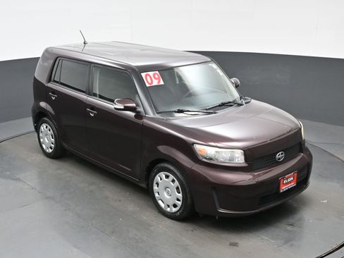 Used 2009 Scion xB image 31