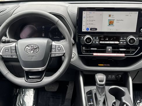 Certified 2026 Toyota Highlander XSE AWD/4WD image 20
