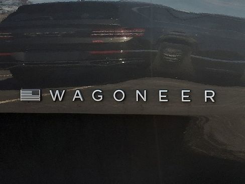 Used 2022 Jeep Wagoneer Series II image 31