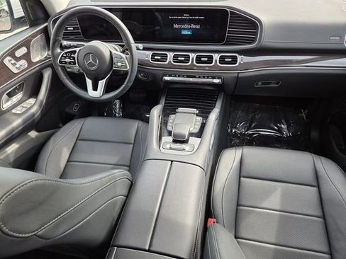 Used 2023 Mercedes-Benz GLS 450 4MATIC image 31