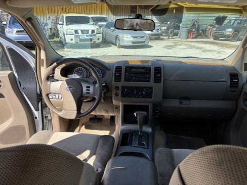 Used 2007 Nissan Pathfinder SE RWD image 9