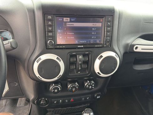 Used 2014 Jeep Wrangler Polar Edition AWD/4WD image 14