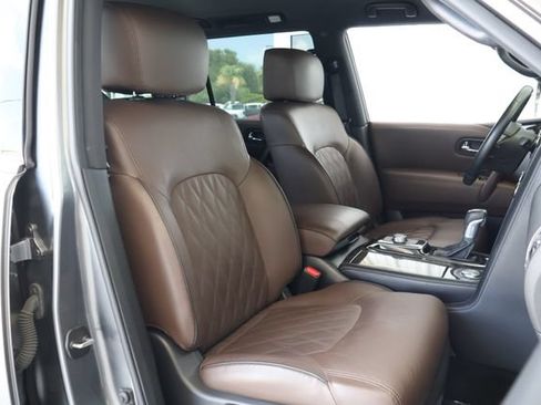 Used 2023 Nissan Armada Platinum w/ Captain's Chairs Package RWD image 23