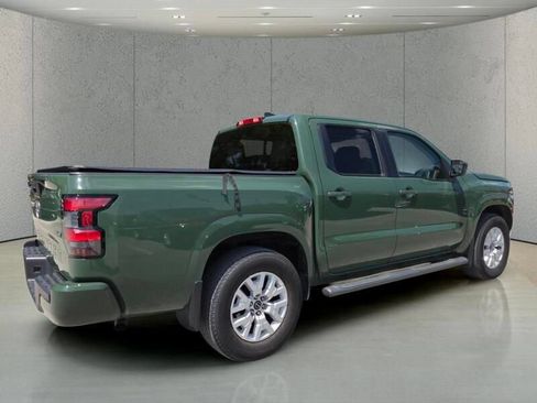 Used 2022 Nissan Frontier SV RWD image 32