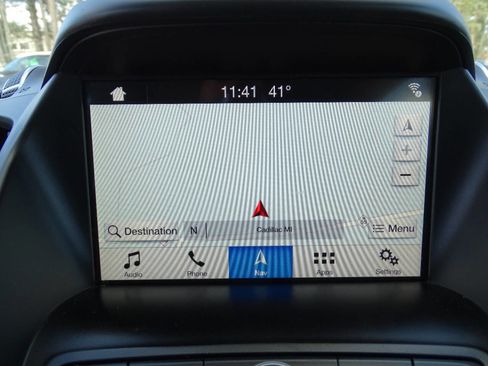 Used 2019 Ford Escape SE image 2