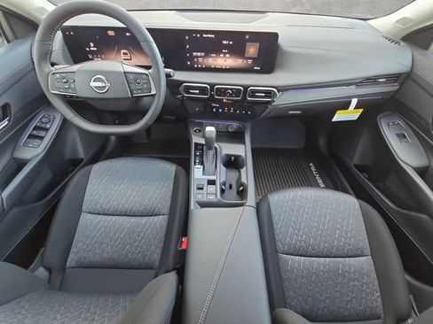New 2026 Nissan Sentra SV FWD image 20