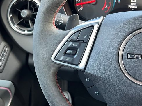 Used 2018 Chevrolet Camaro ZL1 image 27