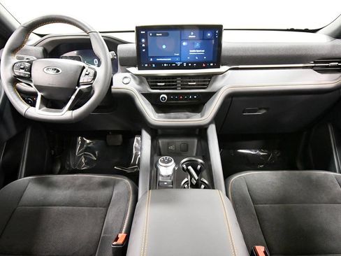 Used 2026 Ford Explorer Tremor w/ Tremor Ultimate Package AWD/4WD image 3