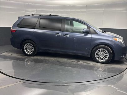 Used 2016 Toyota Sienna XLE Premium